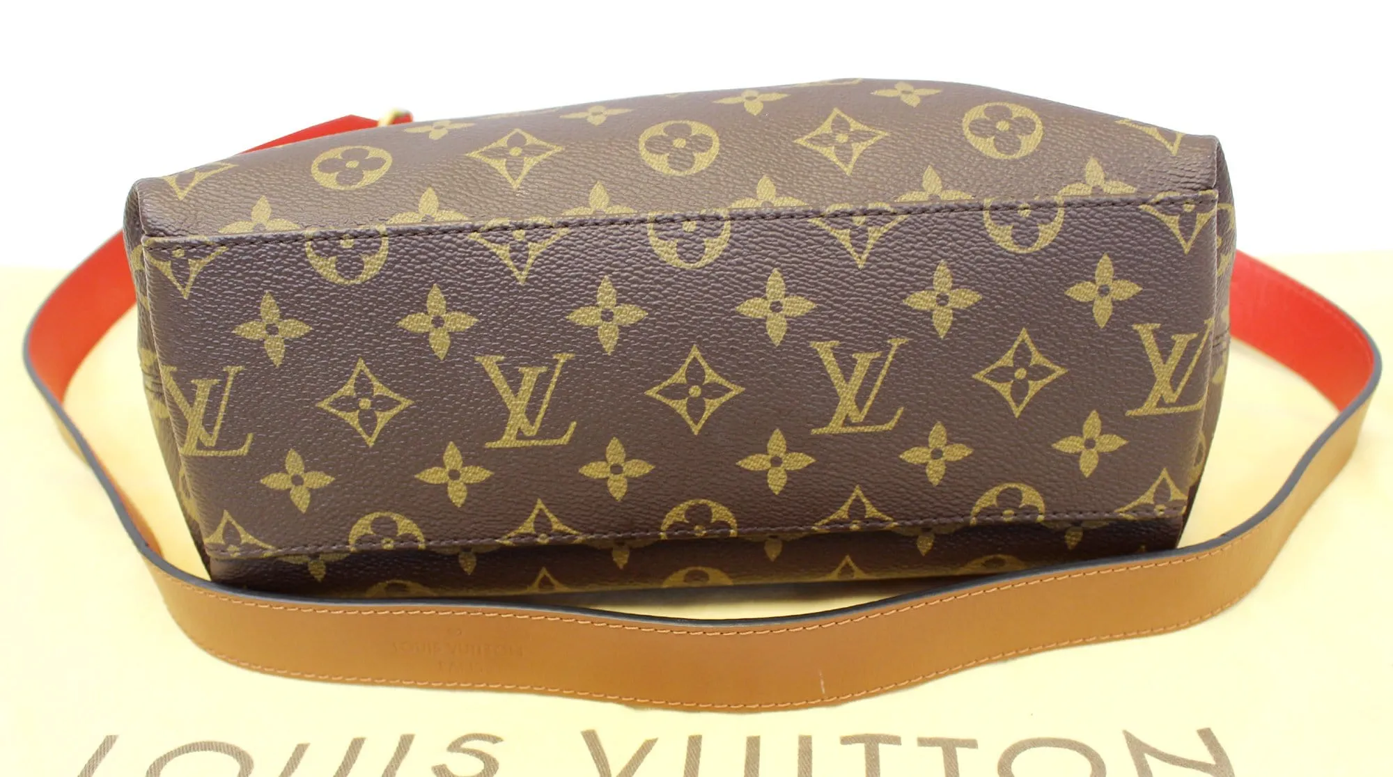 LOUIS VUITTON Caramel Monogram Canvas Tuileries Besace Shoulder Bag