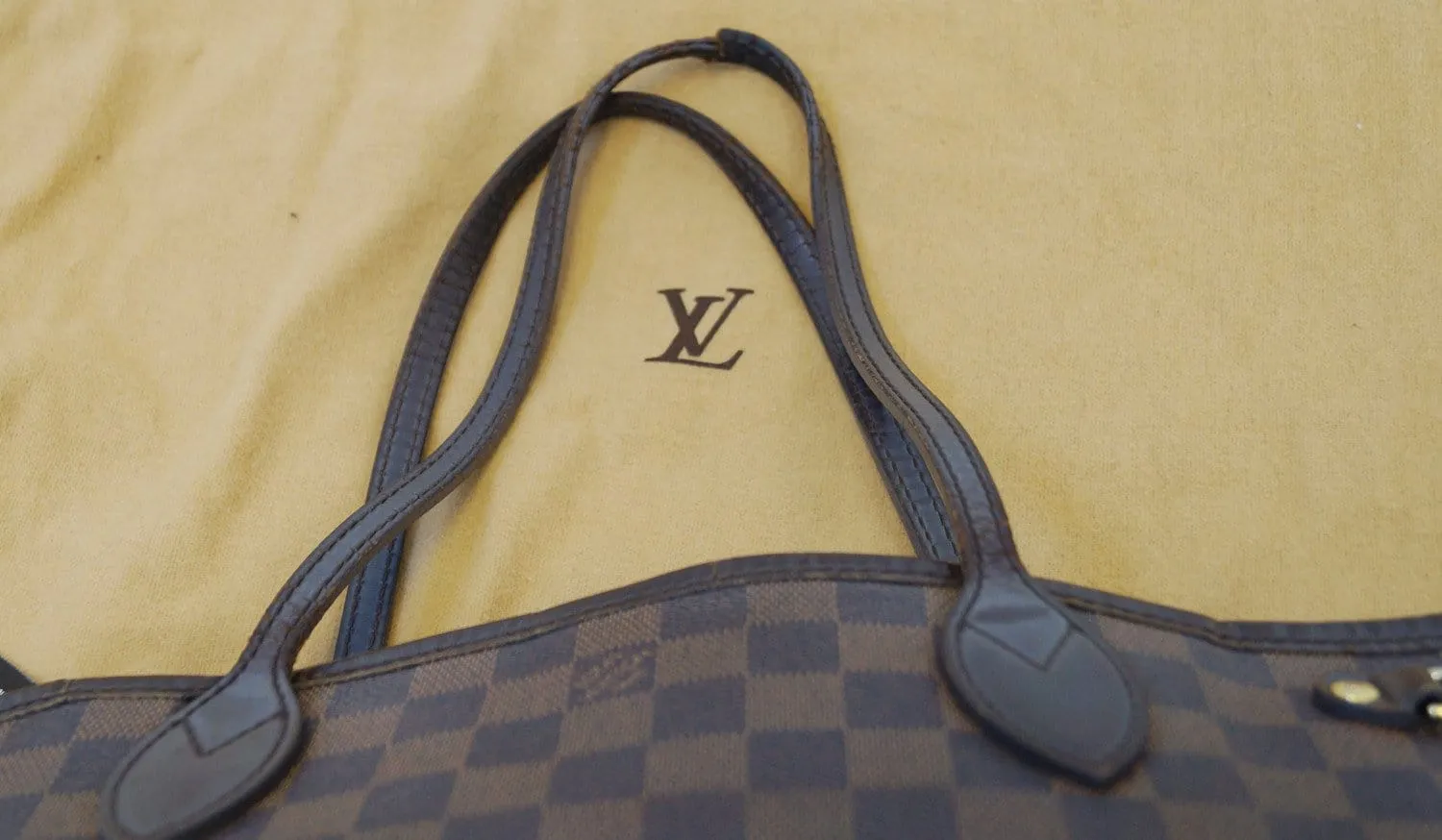 LOUIS VUITTON Damier Ebene Neverfull PM Tote Bag