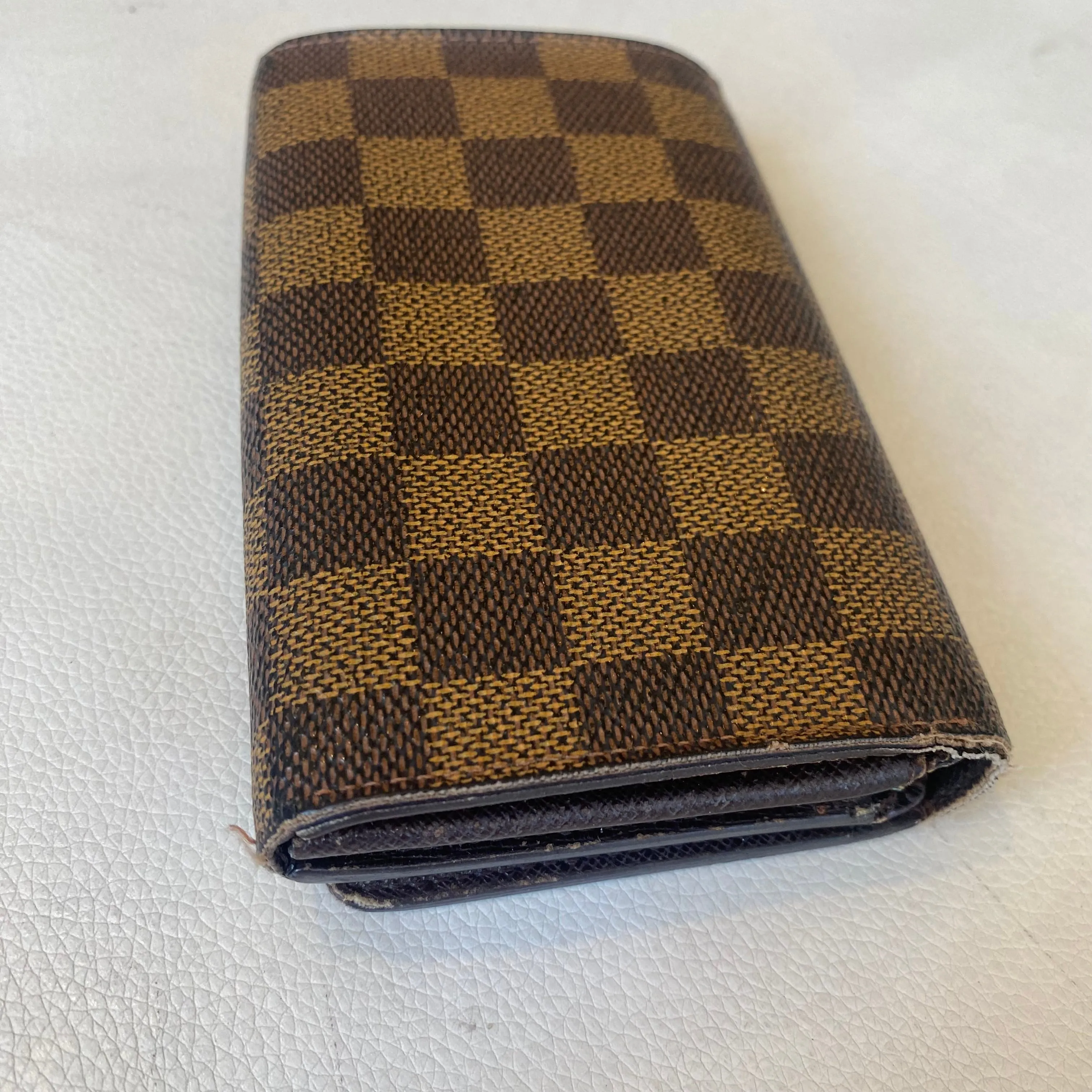 LOUIS VUITTON Damier Ebene Tresor Wallet