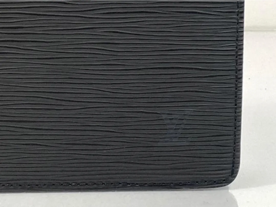Louis Vuitton Epi Leather Pochette Homme in Black