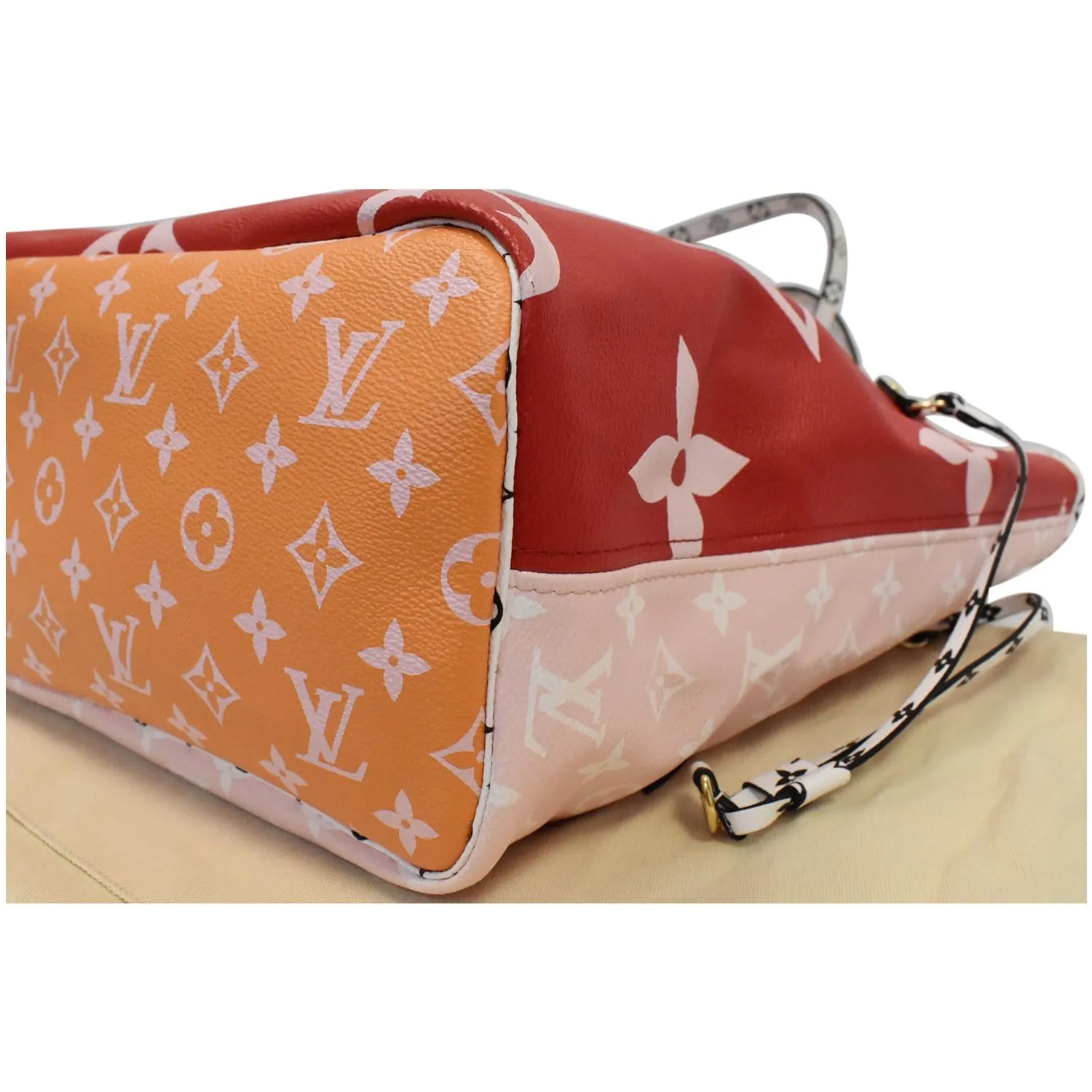 LOUIS VUITTON Giant Neverfull MM Monogram Canvas Shoulder Bag Red/Pink