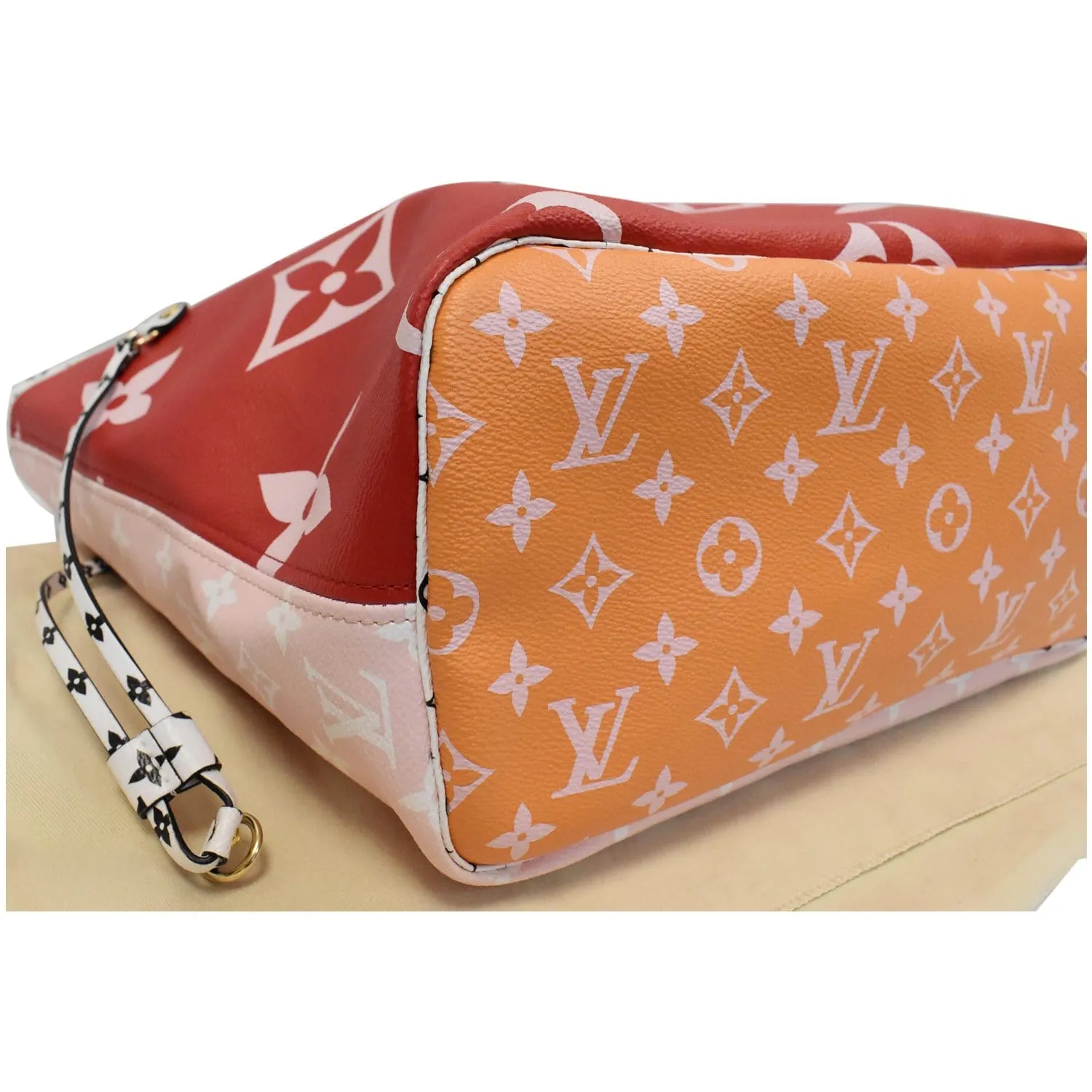 LOUIS VUITTON Giant Neverfull MM Monogram Canvas Shoulder Bag Red/Pink