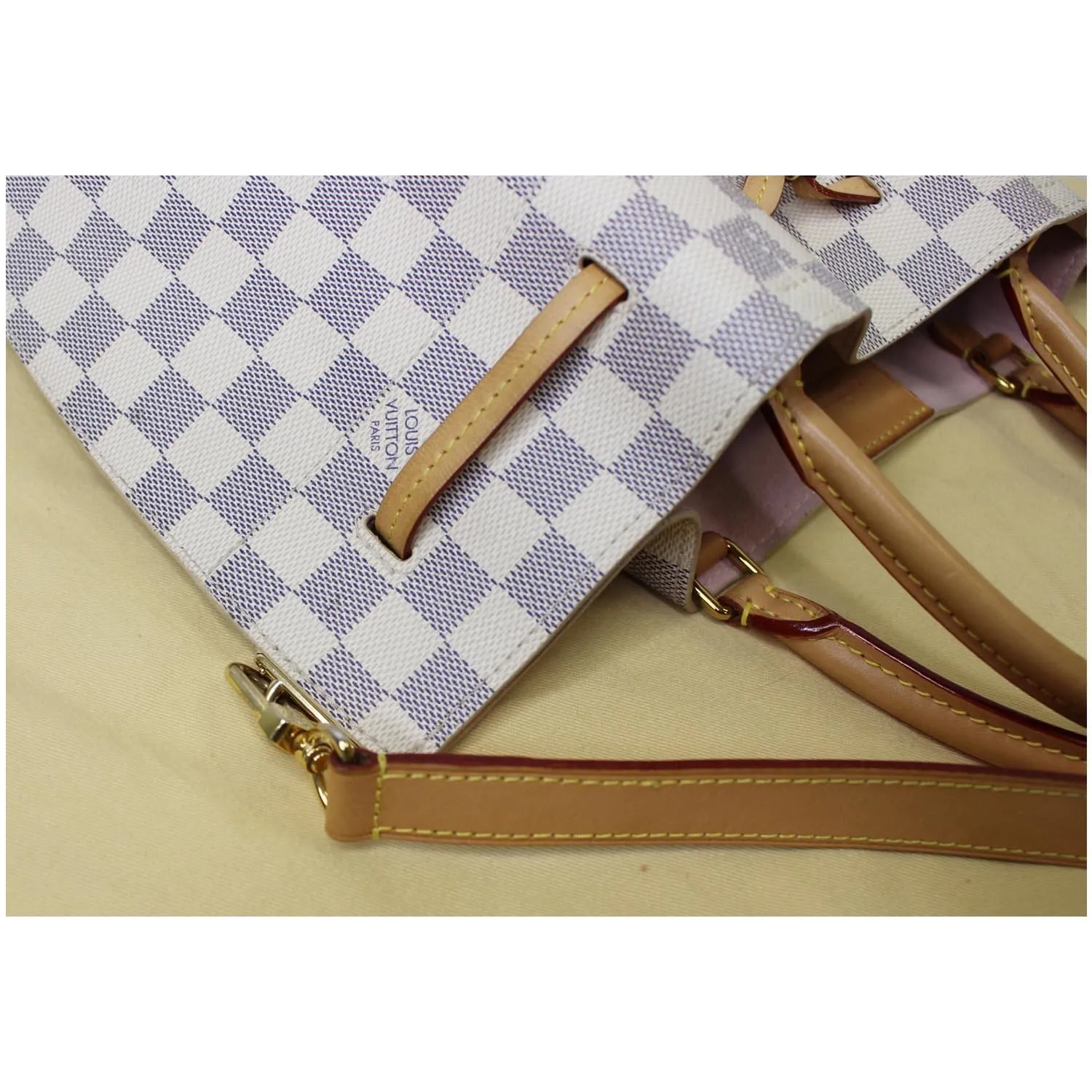 LOUIS VUITTON Girolata Damier Azur Shoulder Bag White