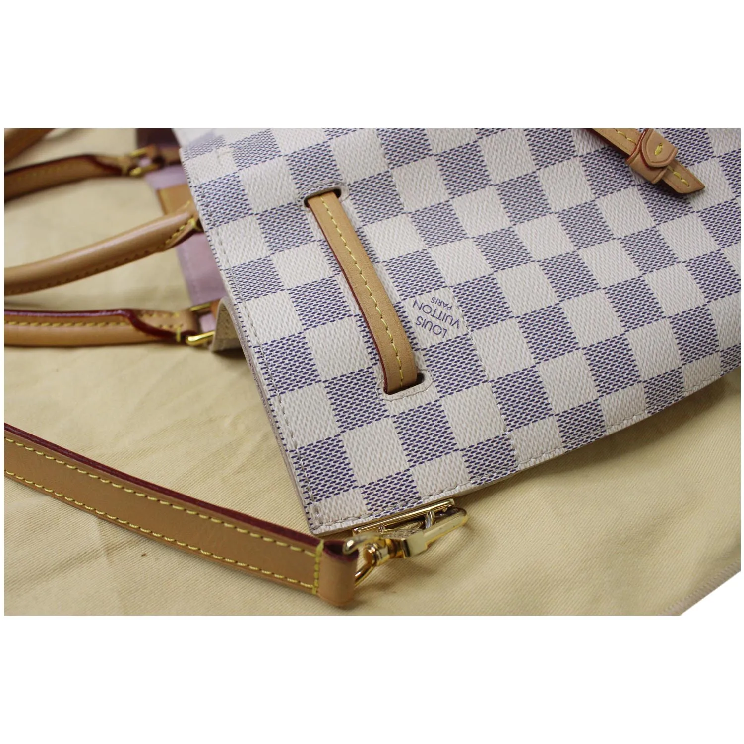 LOUIS VUITTON Girolata Damier Azur Shoulder Bag White