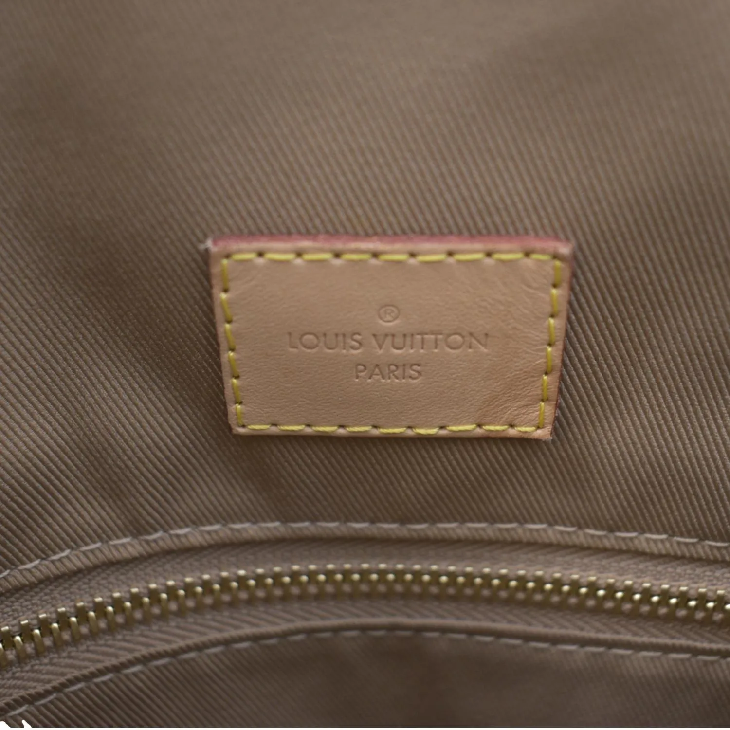 LOUIS VUITTON Graceful PM Monogram Canvas Hobo Bag Brown