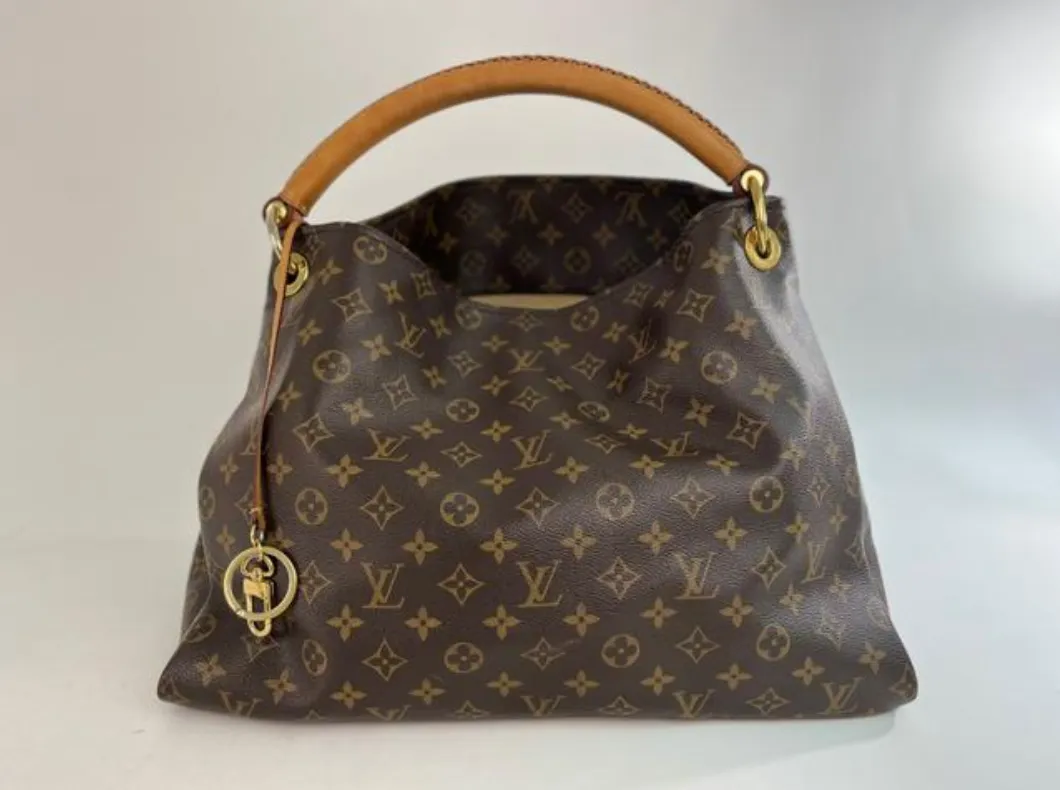 Louis Vuitton Monogram Artsy MM