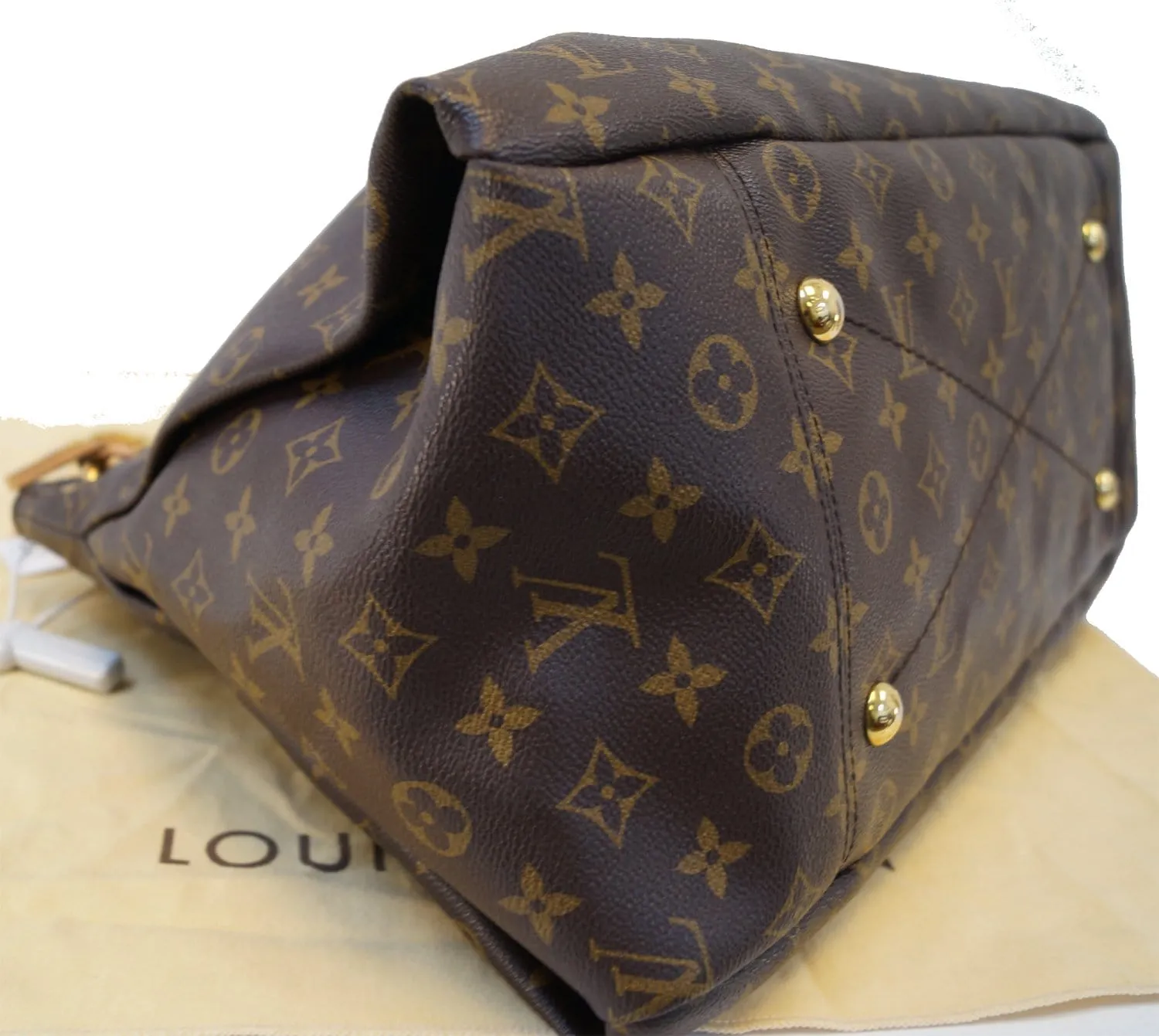 LOUIS VUITTON Monogram Canvas Artsy MM Shoulder Bag