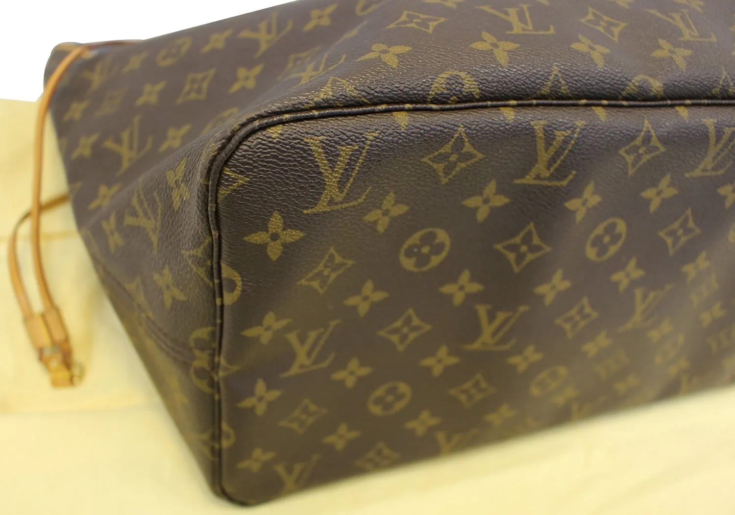 LOUIS VUITTON Monogram Canvas Neverfull GM Brown Tote Bag