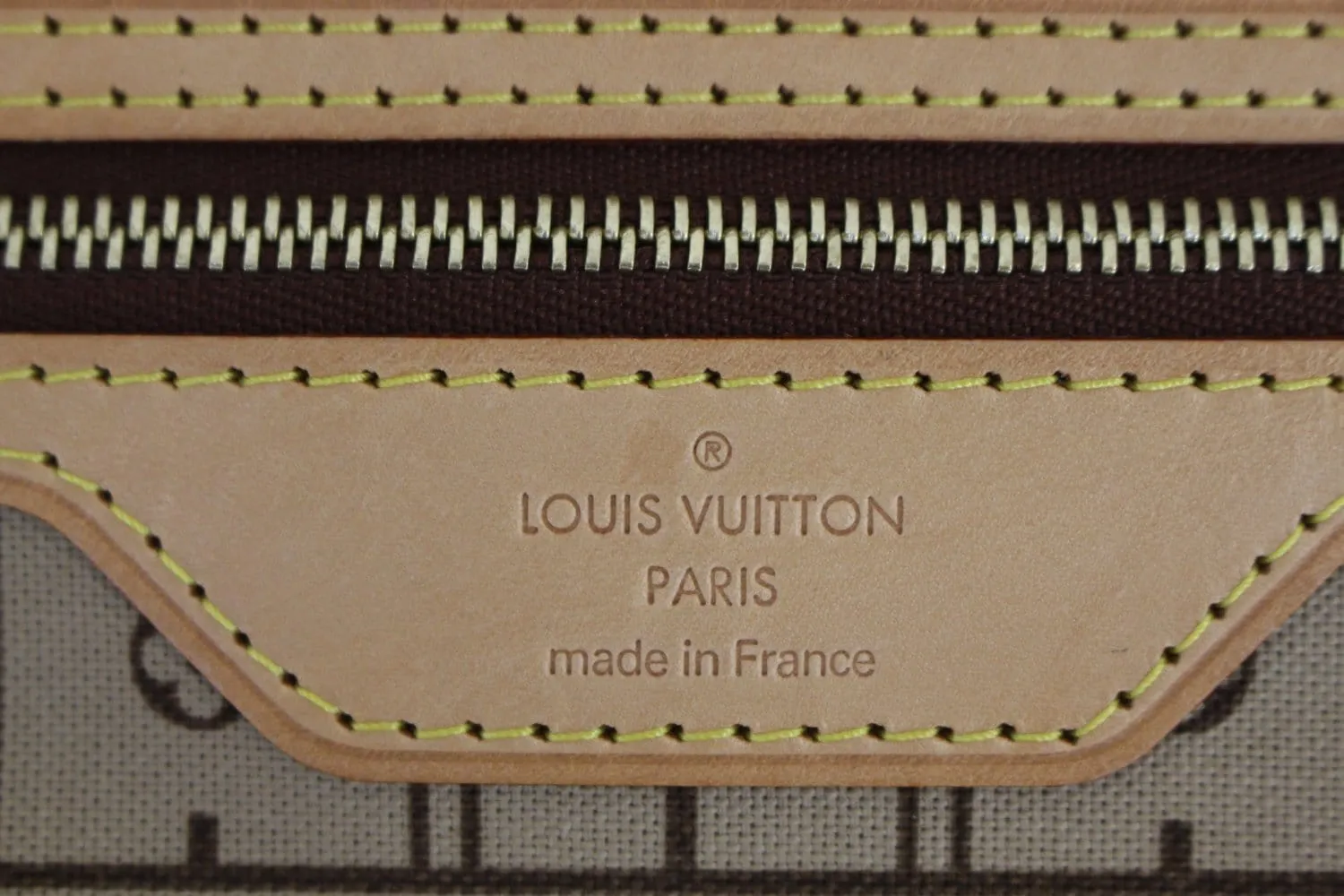 LOUIS VUITTON Monogram Canvas Neverfull PM Tote Shoulder Bag