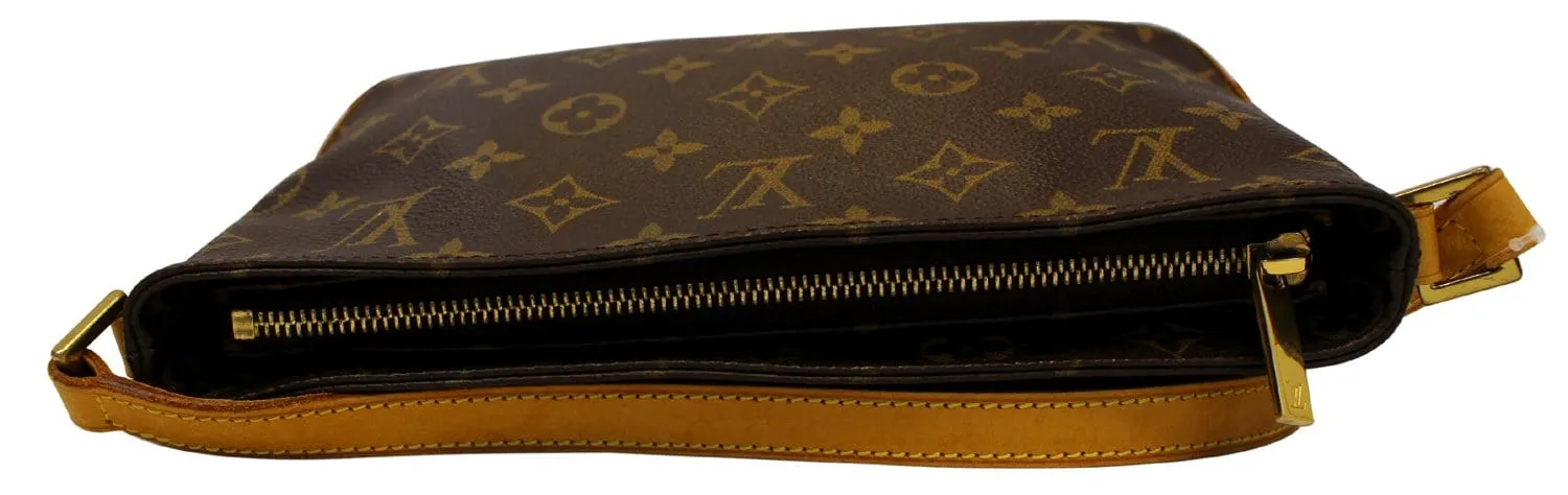 LOUIS VUITTON Monogram Canvas Trotteur Crossbody Bag