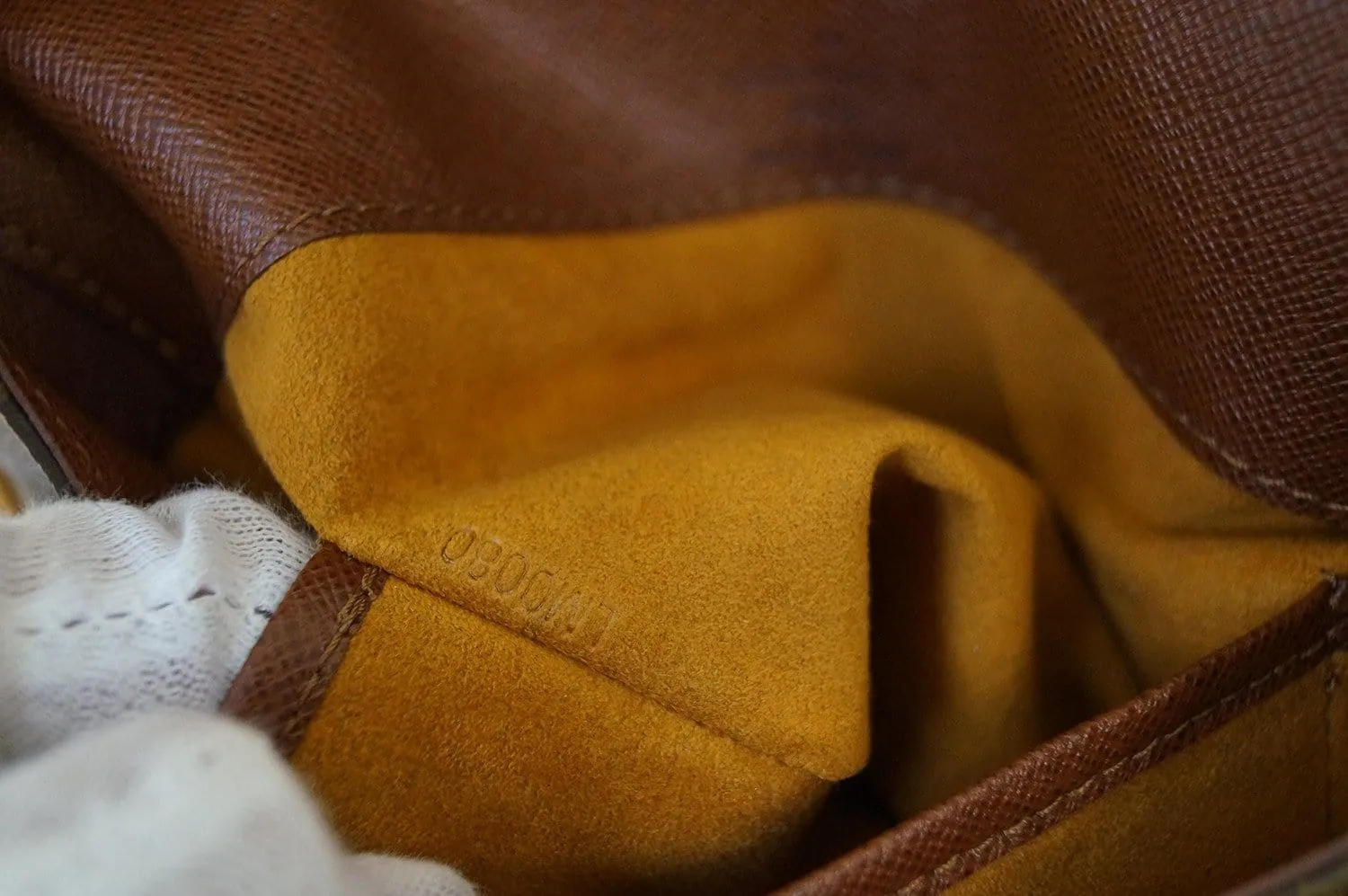 LOUIS VUITTON Monogram Musette Salsa Shoulder Bag