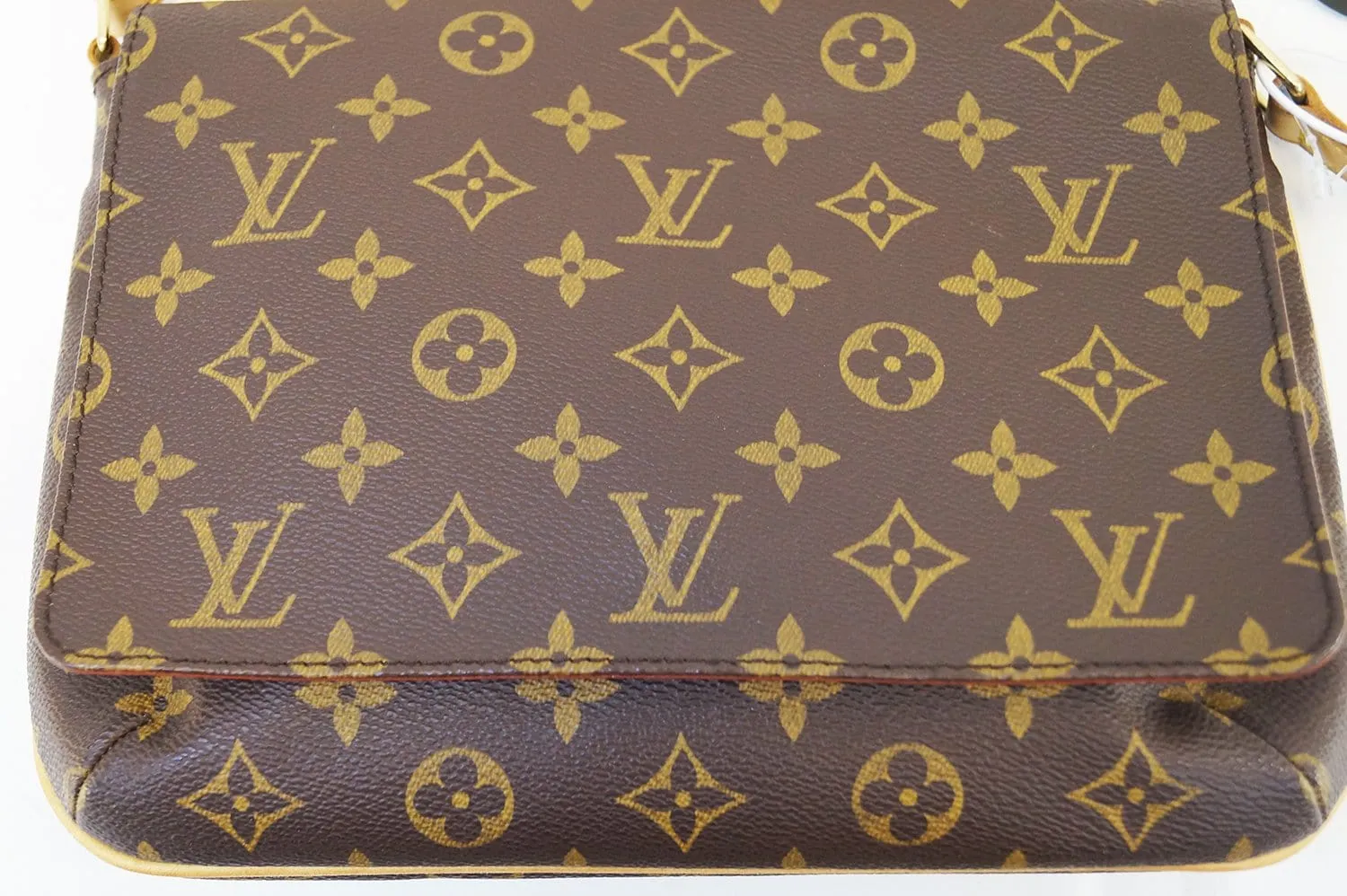 LOUIS VUITTON Monogram Musette Tango Shoulder Bag