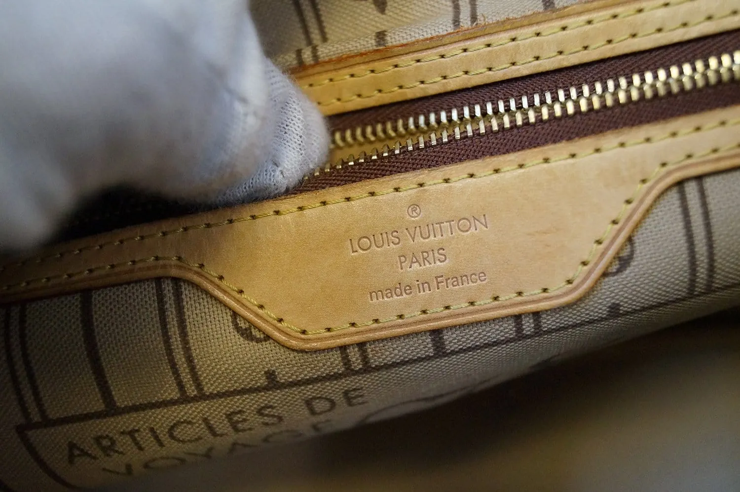 LOUIS VUITTON Monogram Neverfull PM Tote Bag