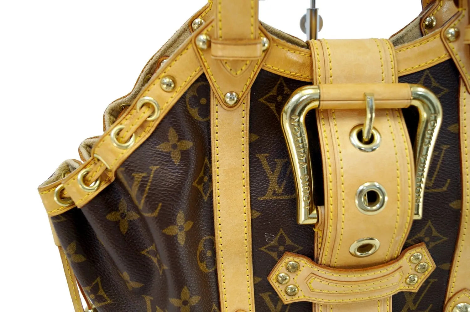 LOUIS VUITTON Monogram Theda GM Handbag