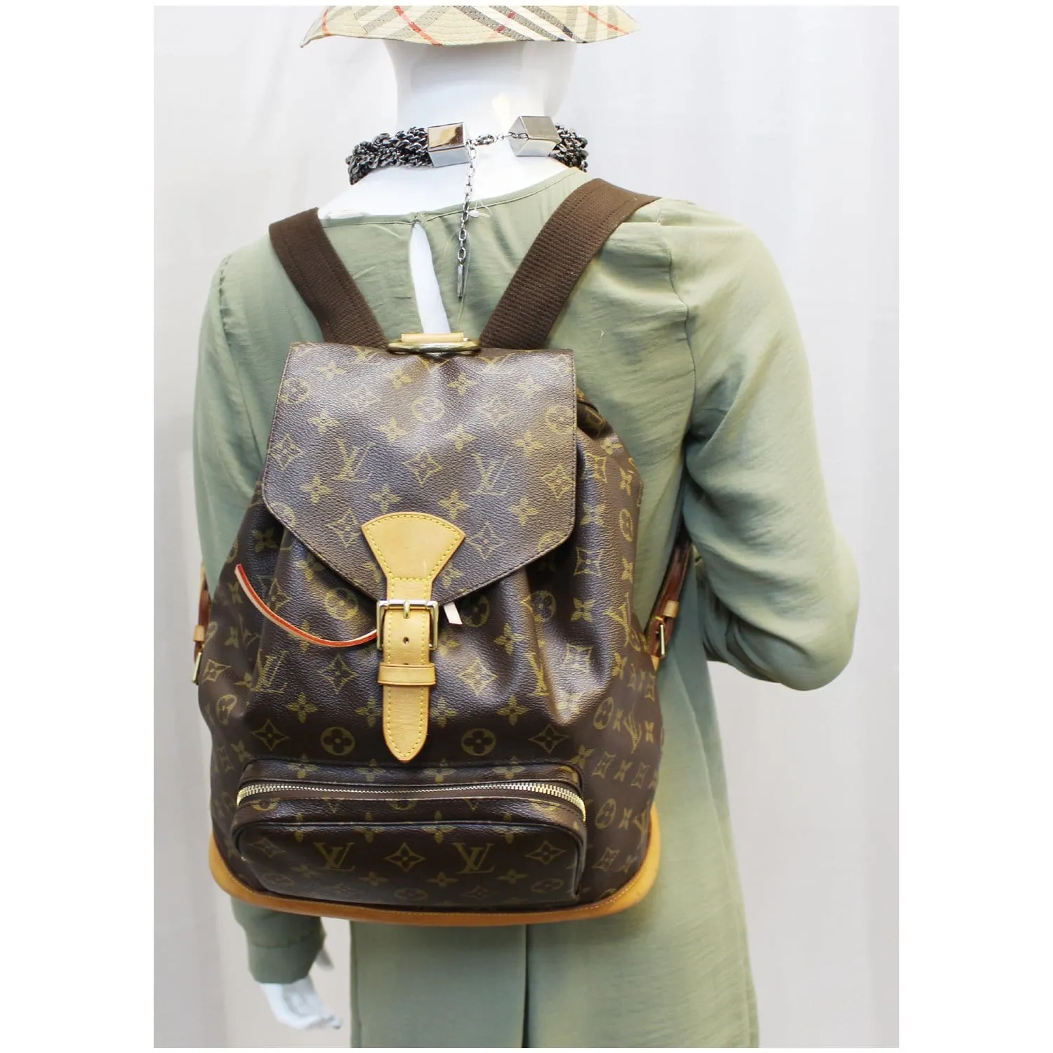 LOUIS VUITTON Montsouris GM Monogram Canvas Backpack Bag Brown