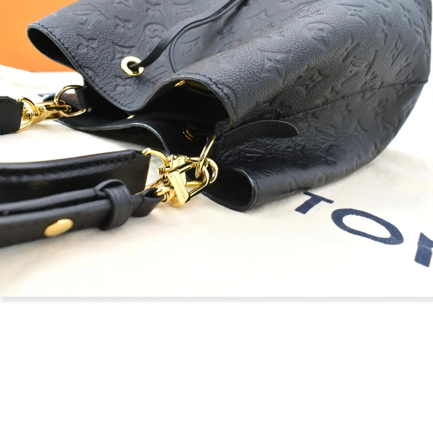 LOUIS VUITTON NeoNoe MM  Monogram Empreinte Shoulder Bag Black