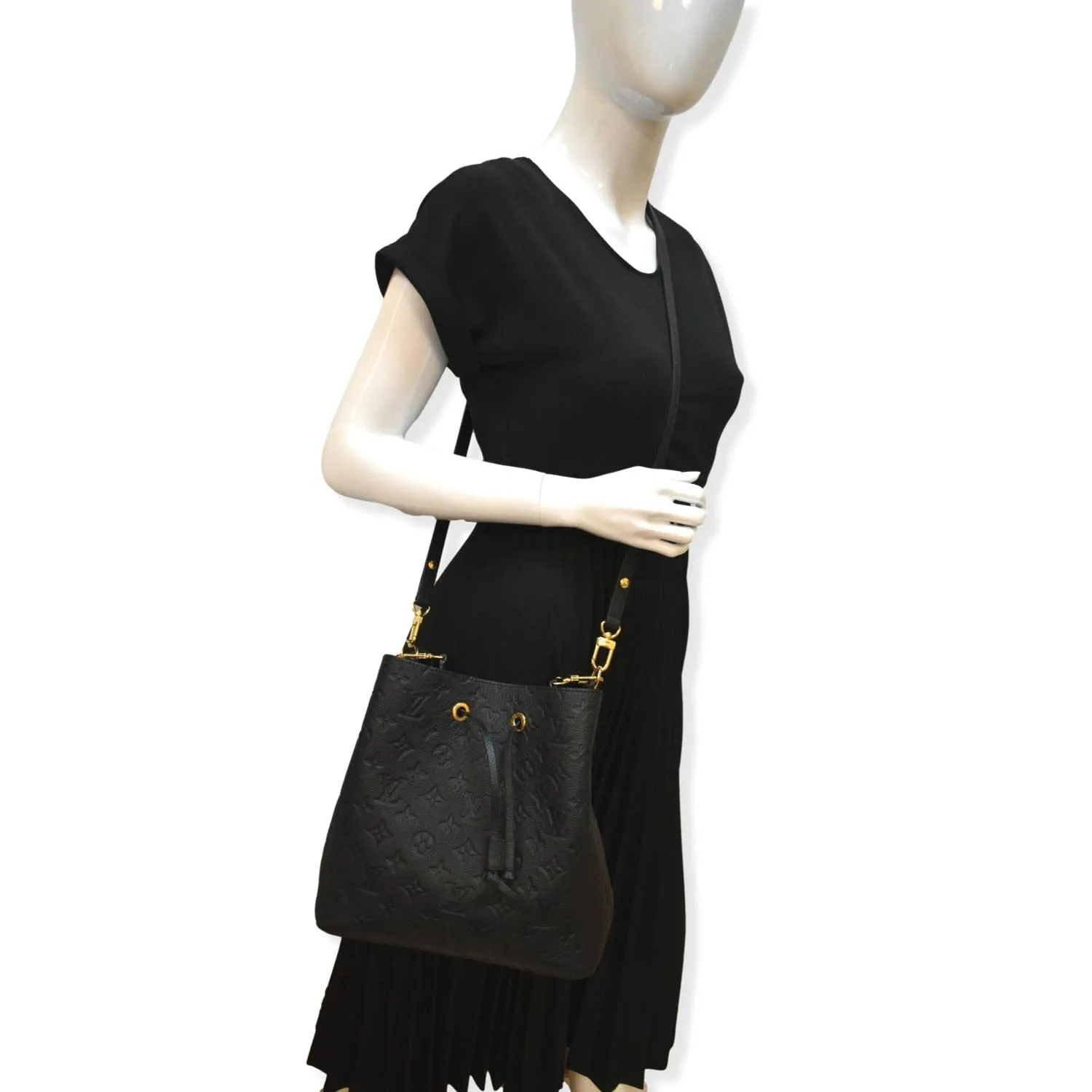 LOUIS VUITTON NeoNoe MM  Monogram Empreinte Shoulder Bag Black
