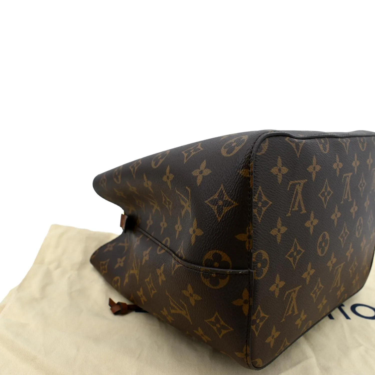 LOUIS VUITTON NeoNoe Monogram Canvas Crossbody Bag Caramel