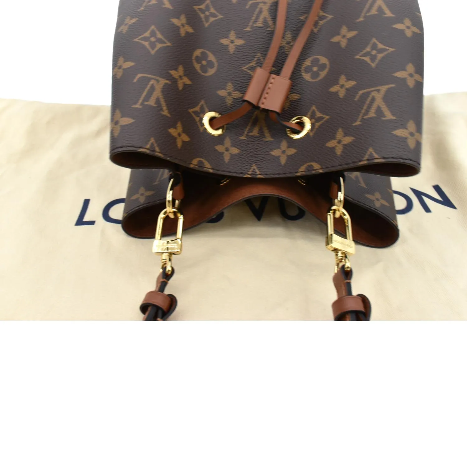 LOUIS VUITTON NeoNoe Monogram Canvas Crossbody Bag Caramel