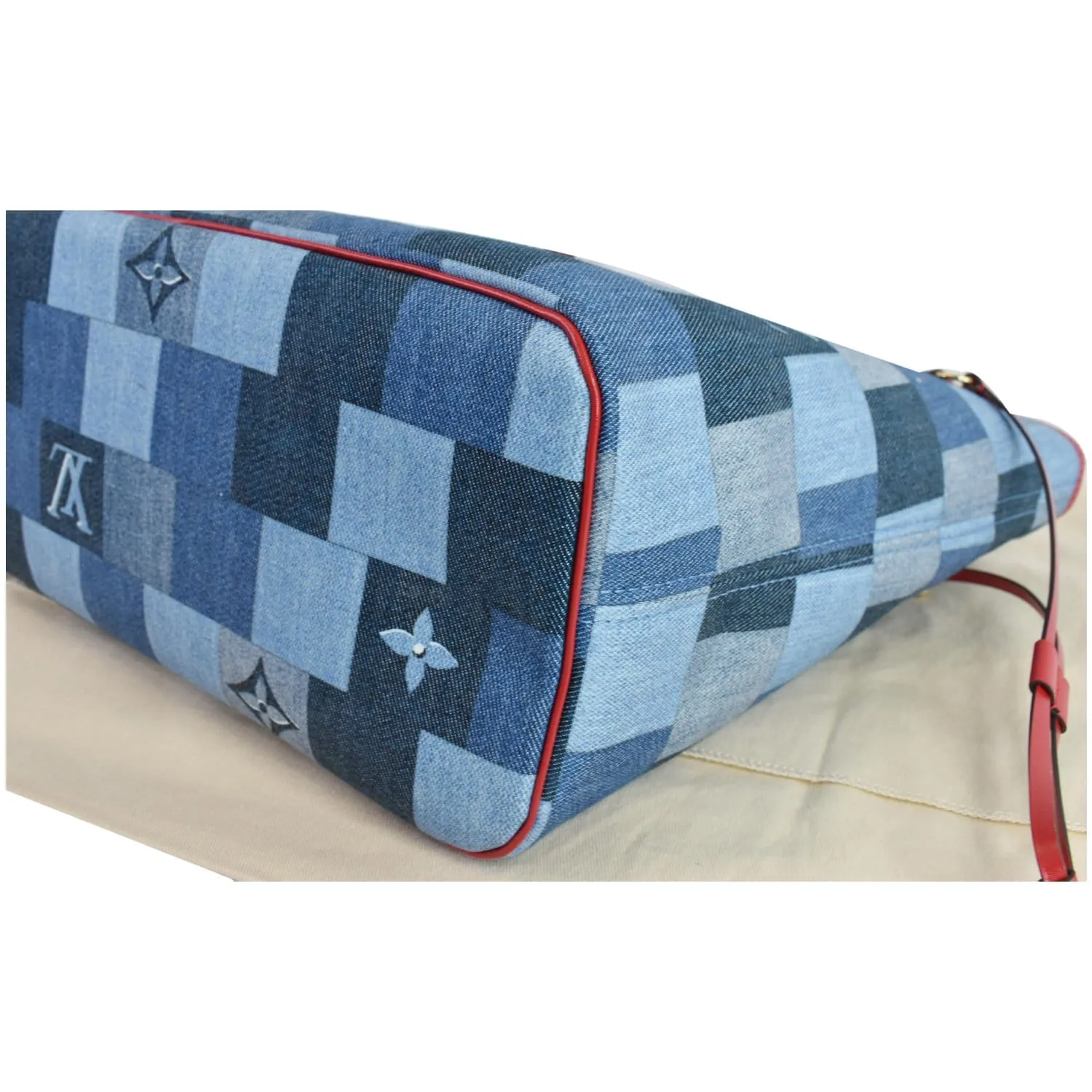 LOUIS VUITTON Neverfull MM Patchwork Monogram Denim Shoulder Bag Blue