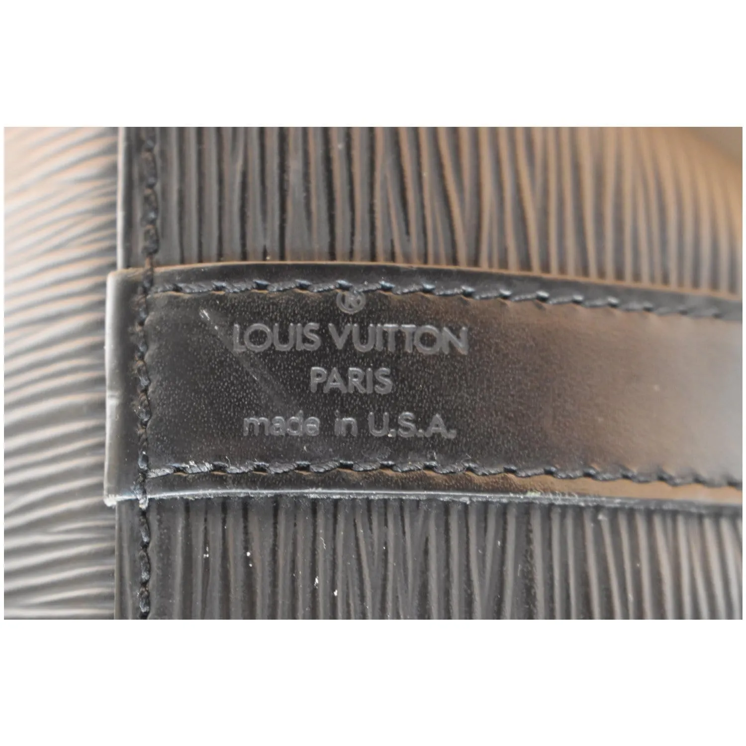 LOUIS VUITTON Petit Noe Epi Leather Shoulder Bag Black