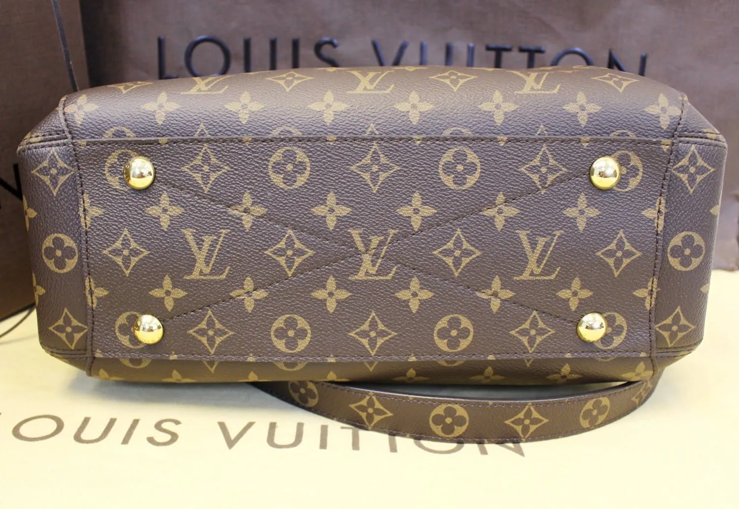 LOUIS VUITTON Shoulder Handbag Monogram Montaigne MM Pre owned