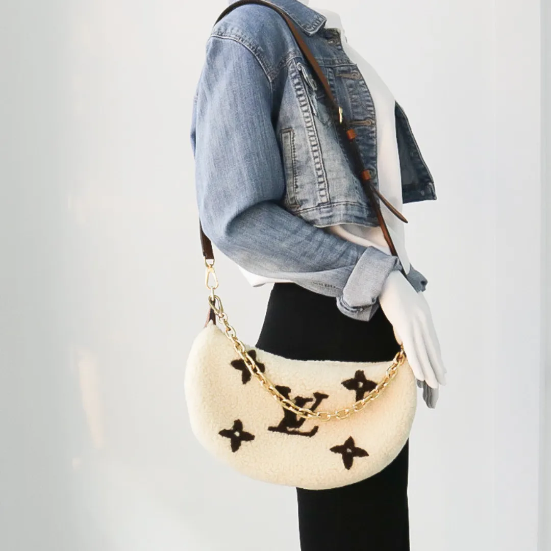 LOUIS VUITTON SKI OVER THE MOON
