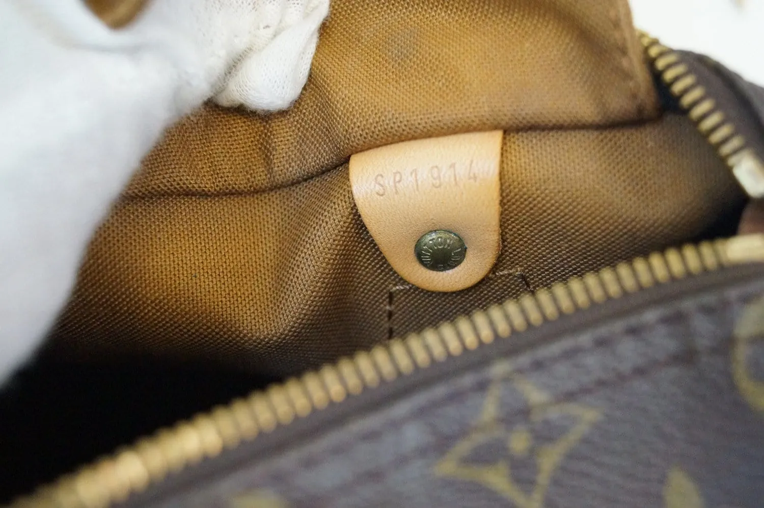 LOUIS VUITTON Speedy 25 Monogram Canvas City Handbag
