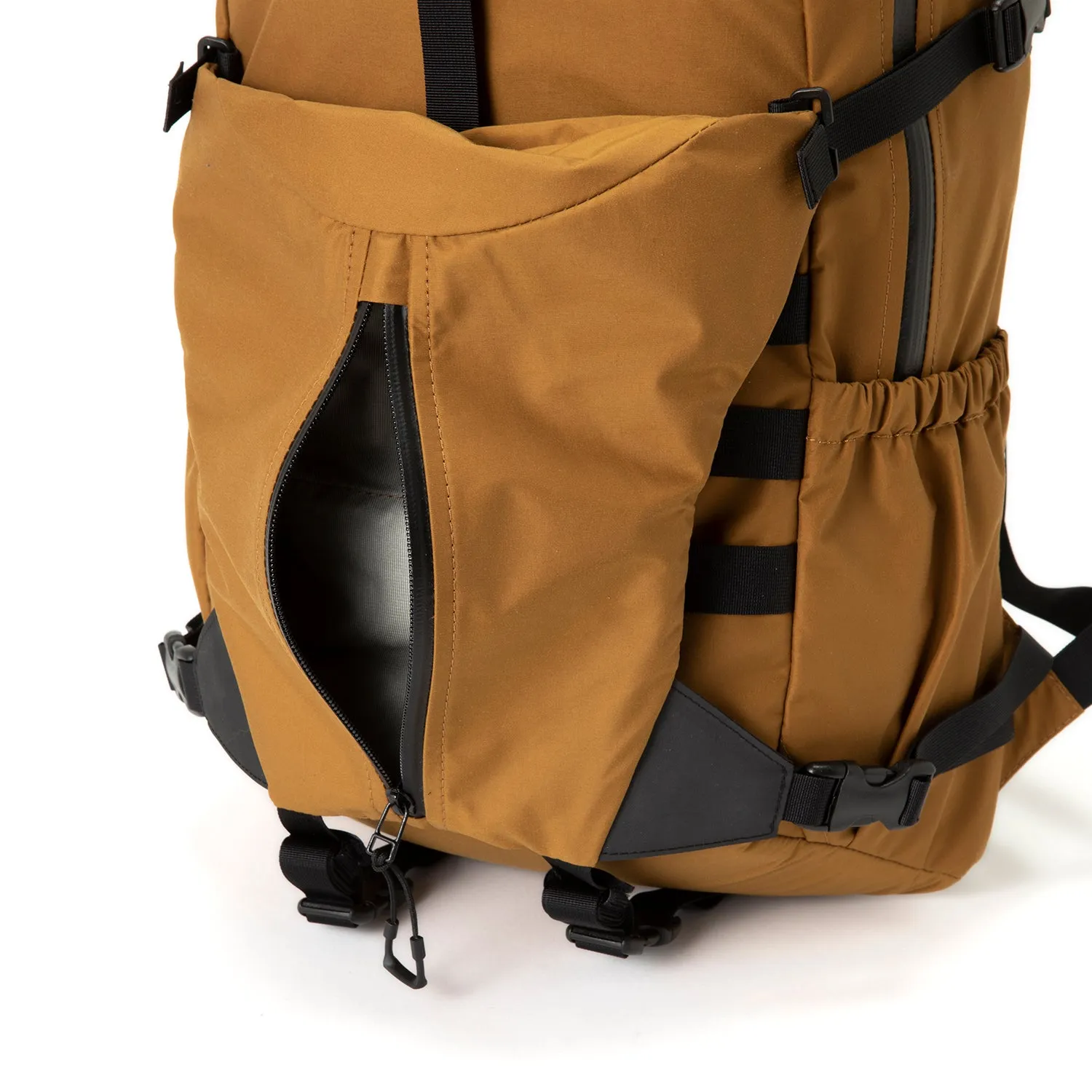 MACOLE | マコール　"harness pack"brethatec