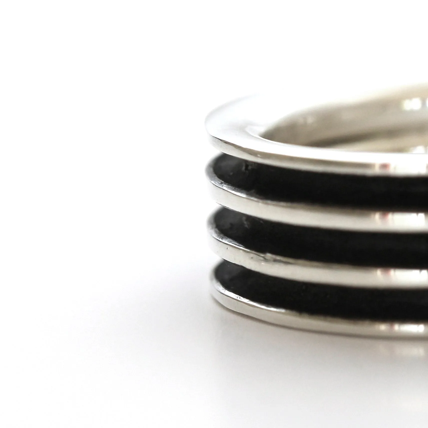 Mayota Ring