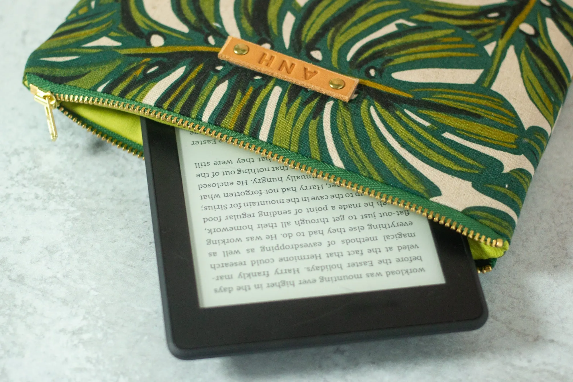 Monstera eReader Case