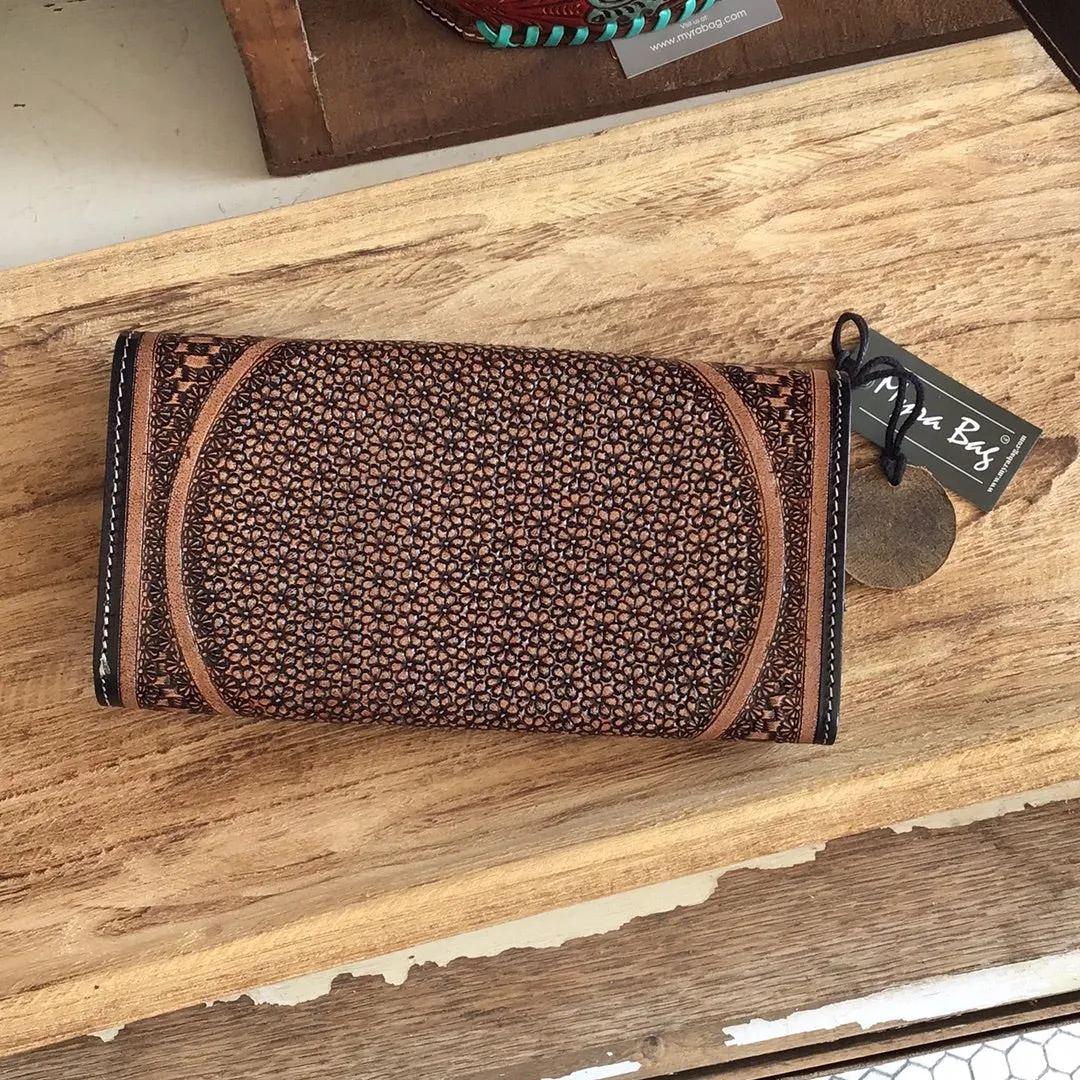 Myra Be Formal Wallet