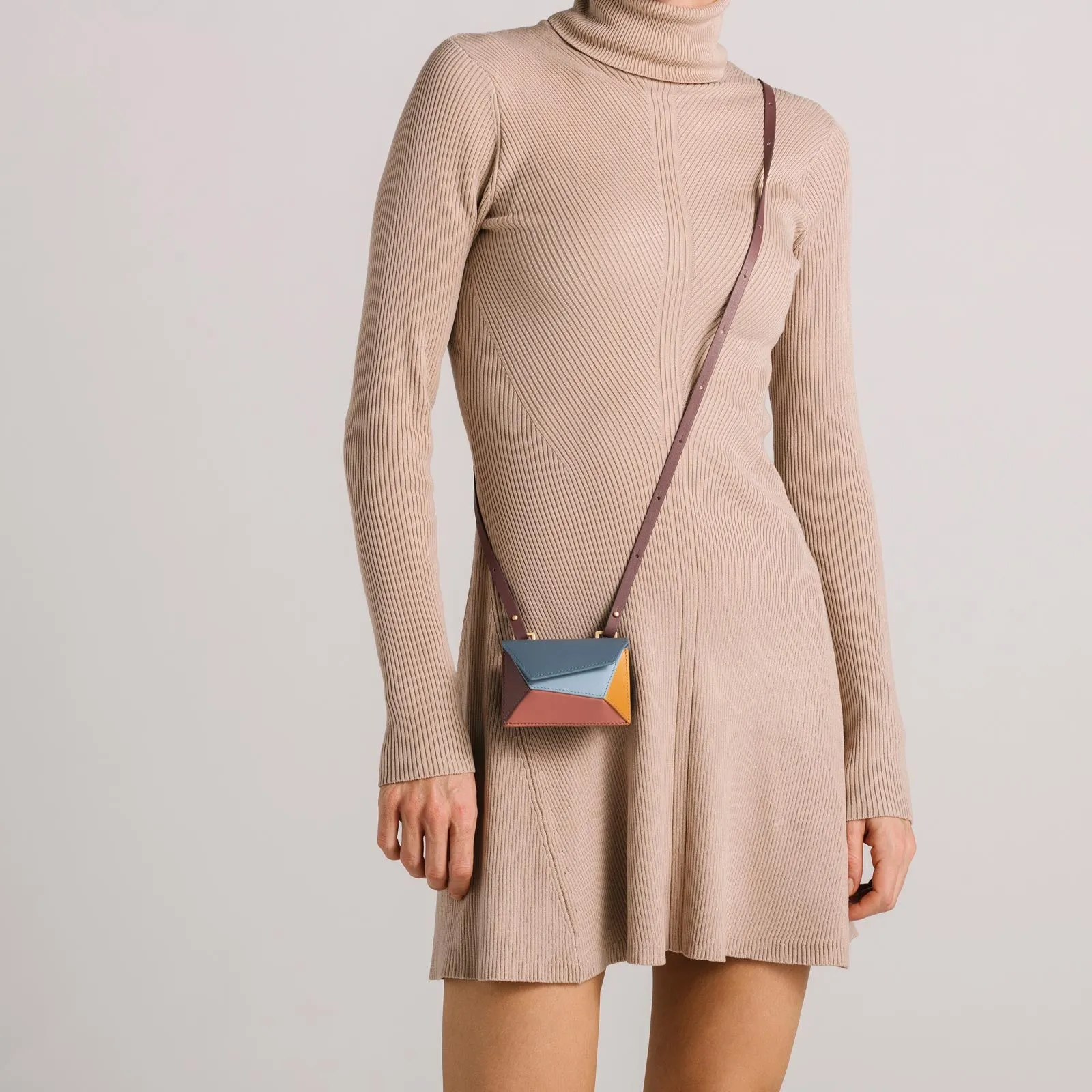 Naomi Mini Wallet - South America