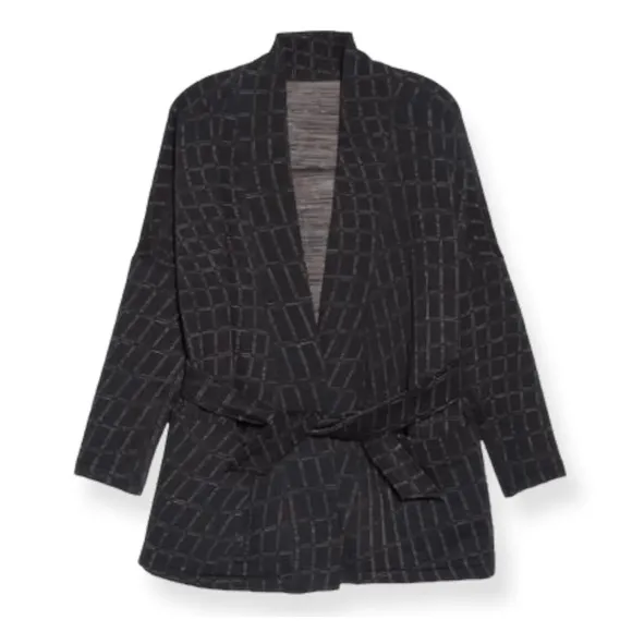 Nike Yoga Women’s Therma-FIT Luxe Reversible Wrap Sweater Black 3X NWT $140