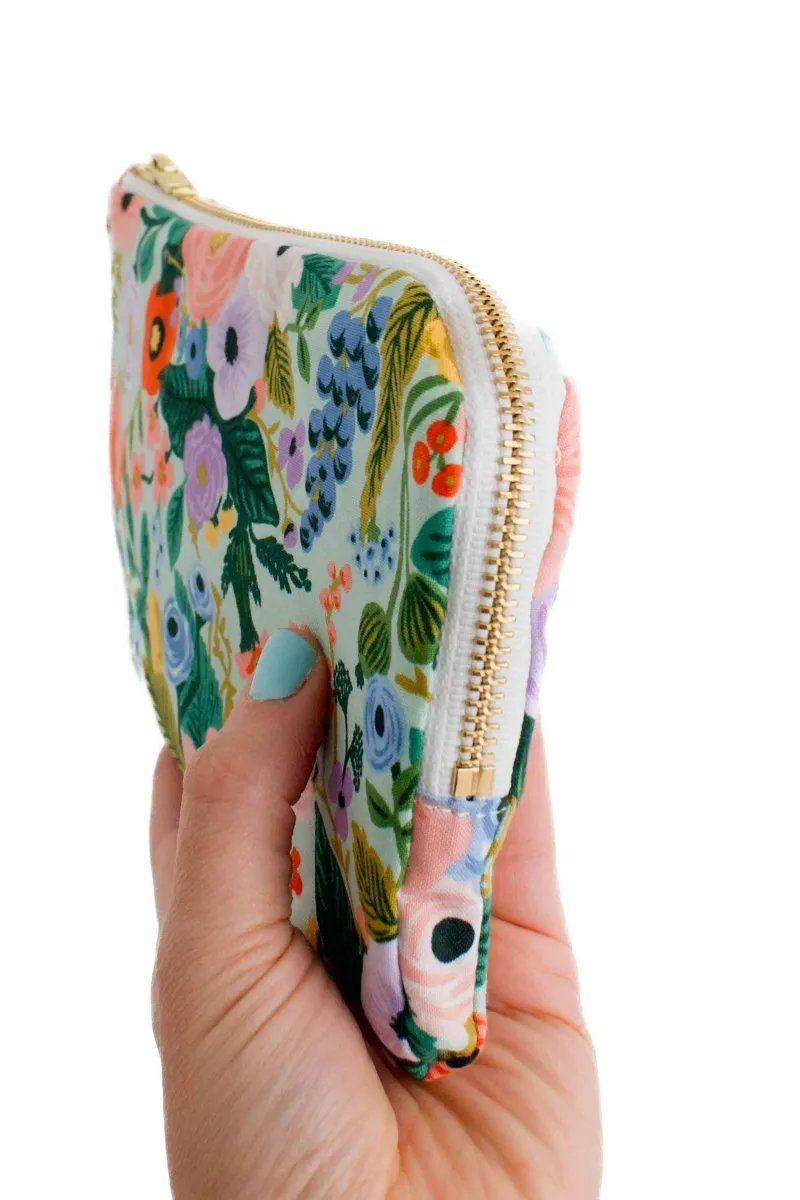 Orchard Everyday Plus Essential Oil Pouch with Compartments