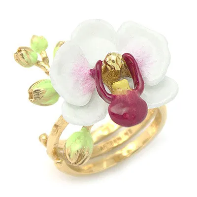 Phalaen White Ring