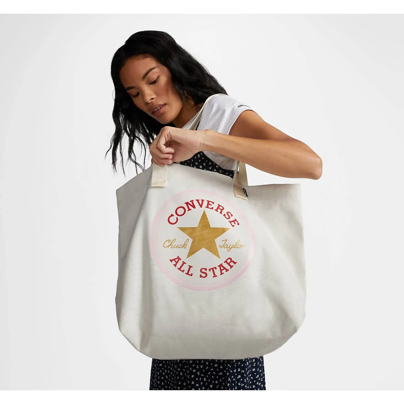 Plátenná taška Converse Radiating Love Tote BAG All Star Patch krémovo-biela