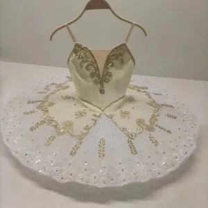 Russian Cream and Gold