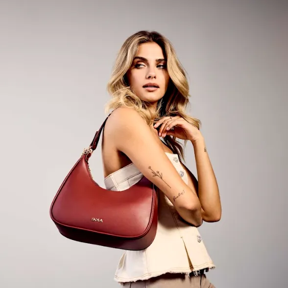 Skyla - Charlie Vegan Shoulder Bag | Auburn