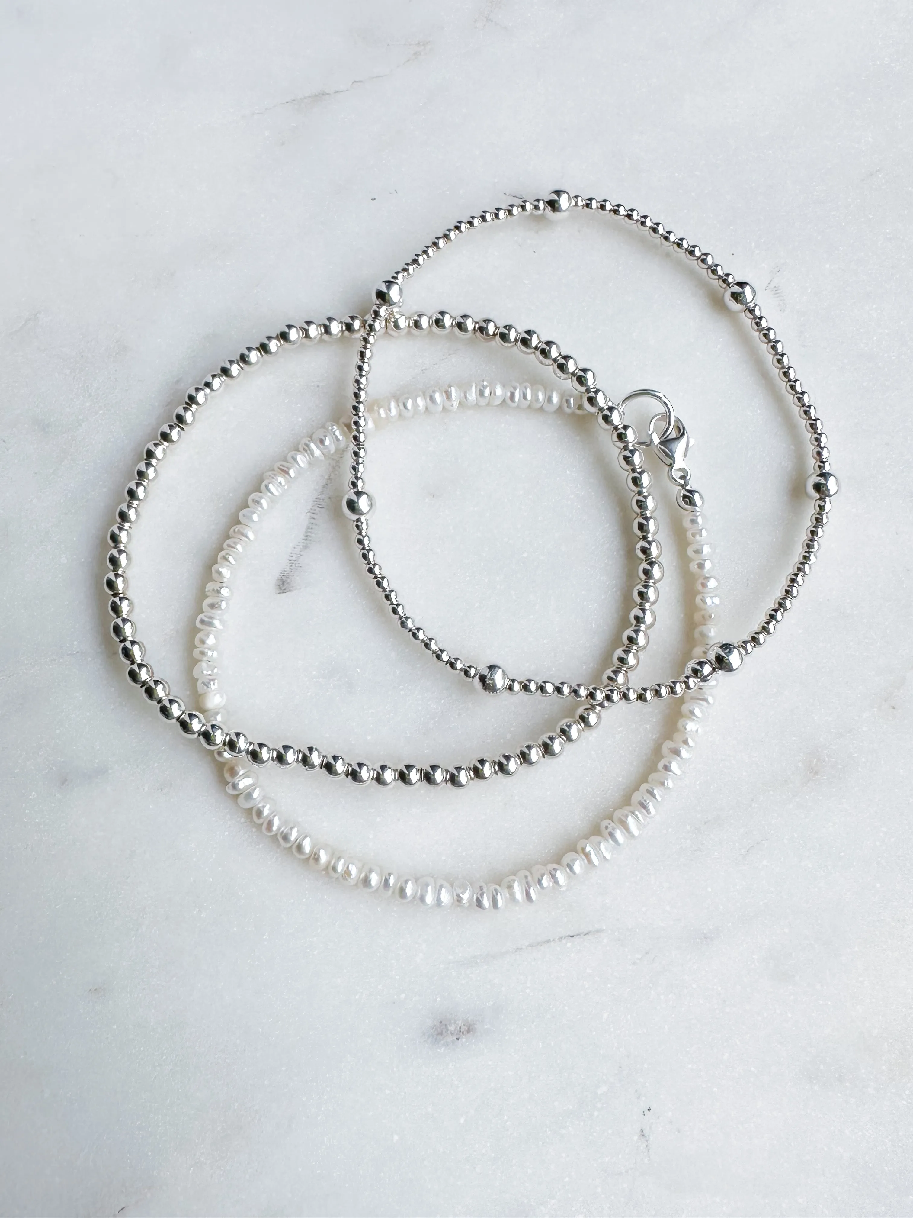 Strand of Pearl Bracelet