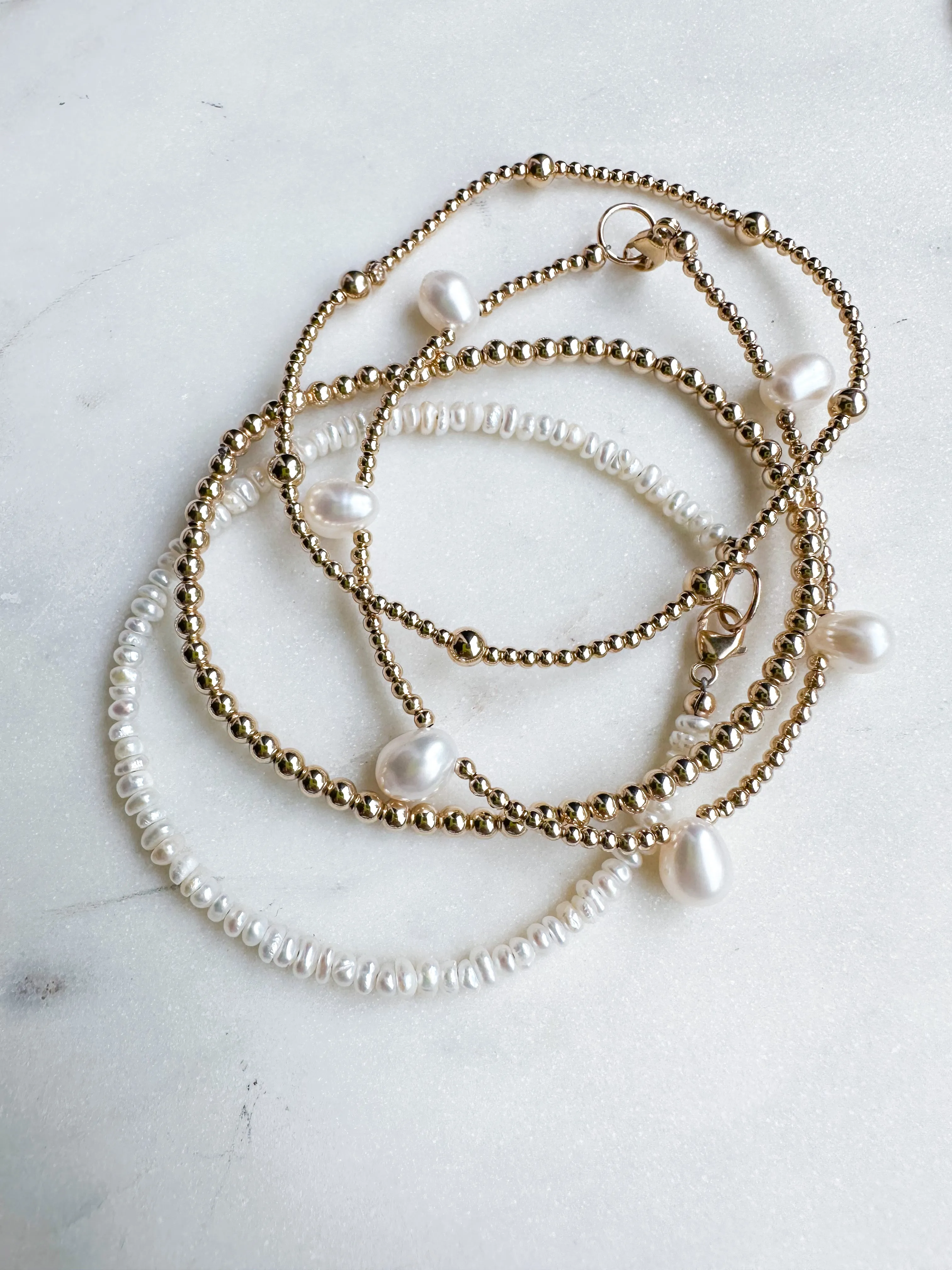 Strand of Pearl Bracelet