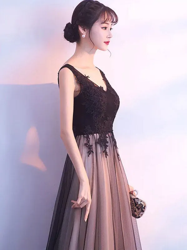 Stunning Black Evening Dresses Long V Neck Lace Tulle Sleeveless A Lien Floor Length Formal Evening Dress