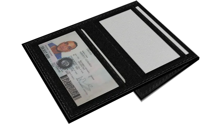The Larry Peek Wallet (Gimmick and Online Instructions) by Mago Larry