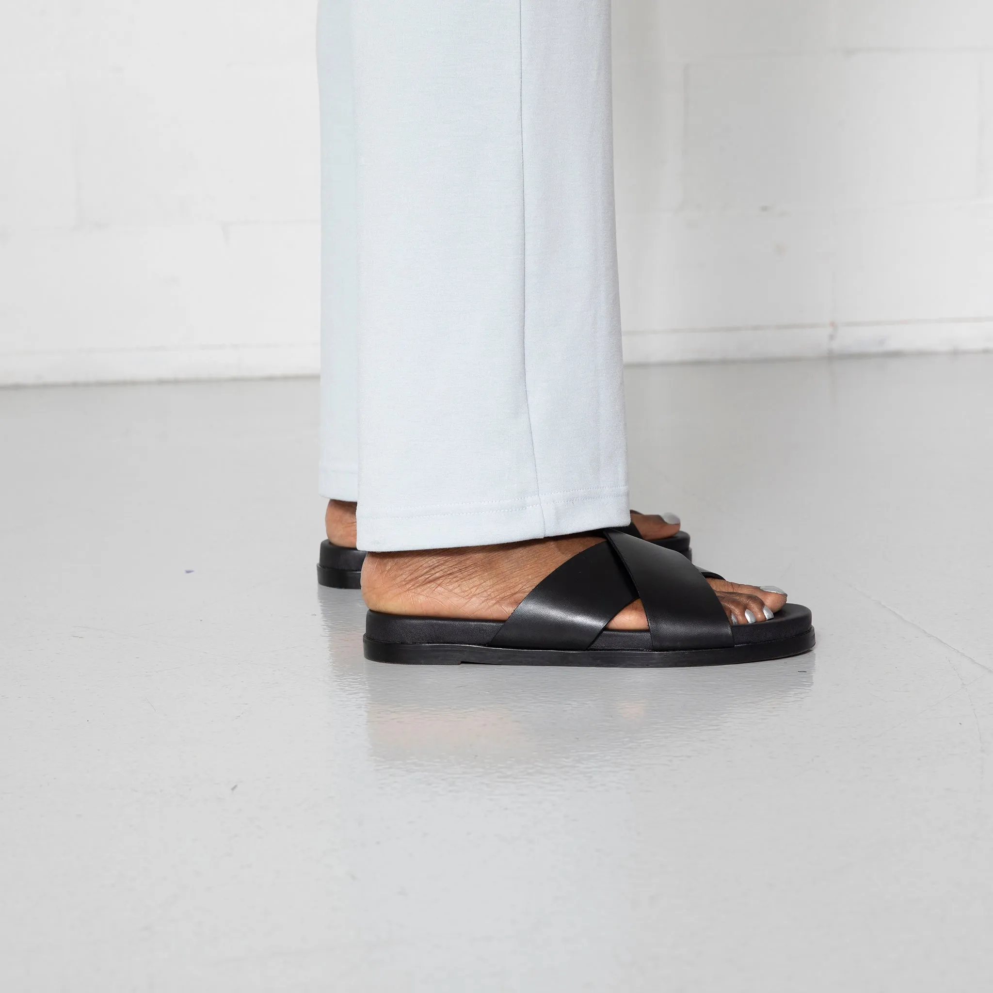 The Willow Straight Pant - Dove