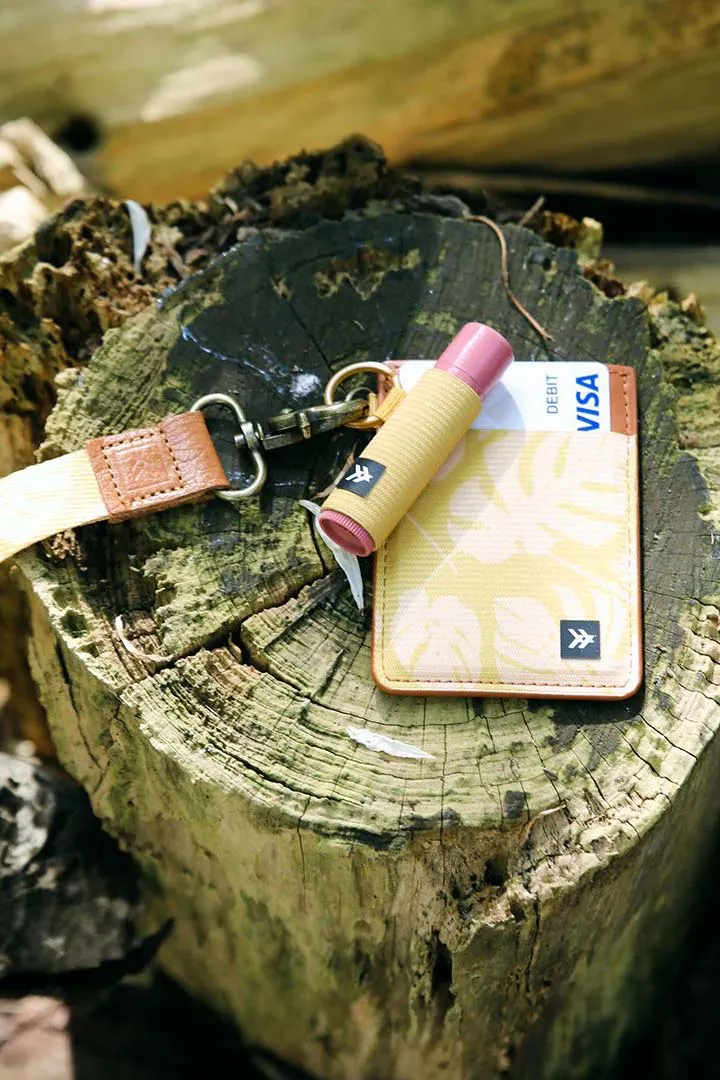 Thread 22 Lip Balm Holder