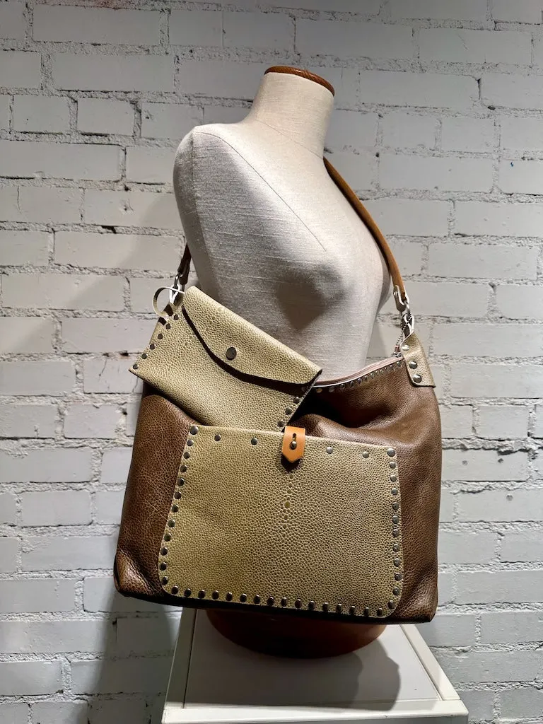 TOBACCO WITH STINGRAY LEATHER CROSSBODY HANDBAG TOTE II233