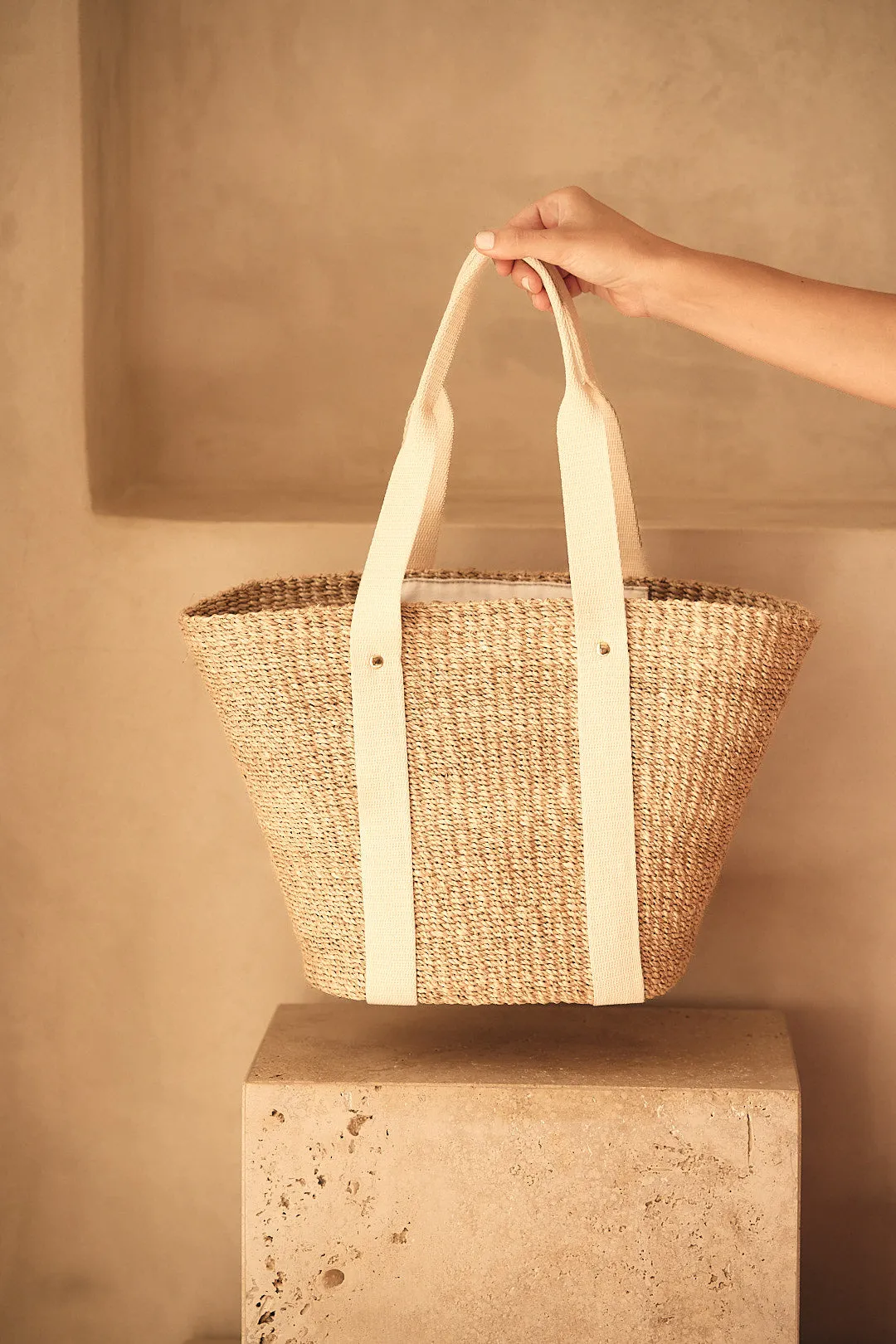 Toci Straw Tote Bag