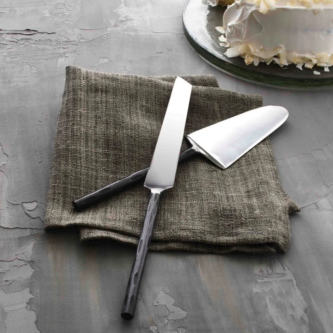 TOMINI CAKE SERVERS (SET OF 2)