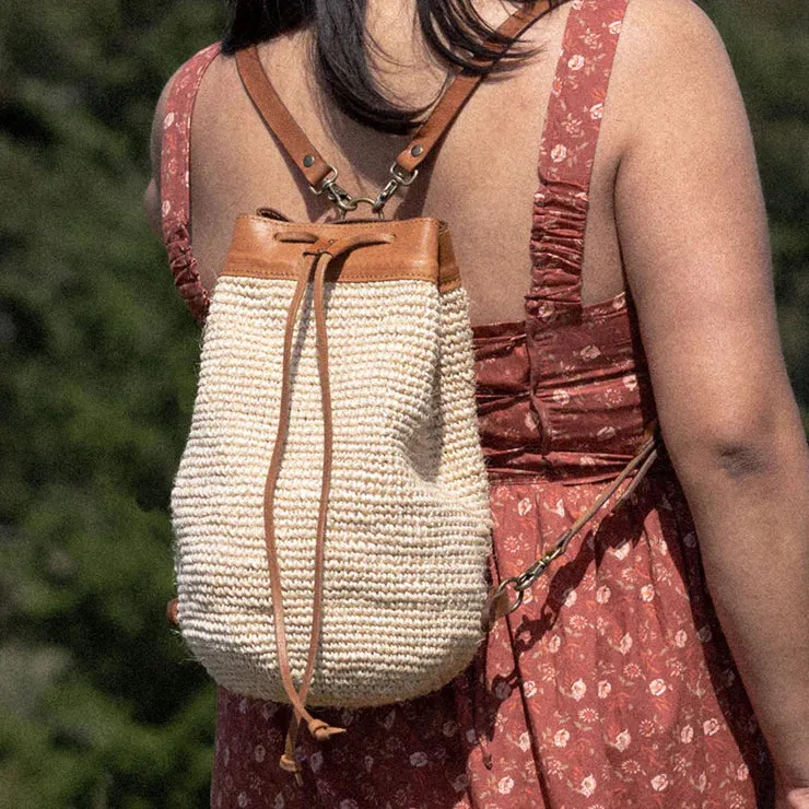 Transito Woven Backpack in Natural