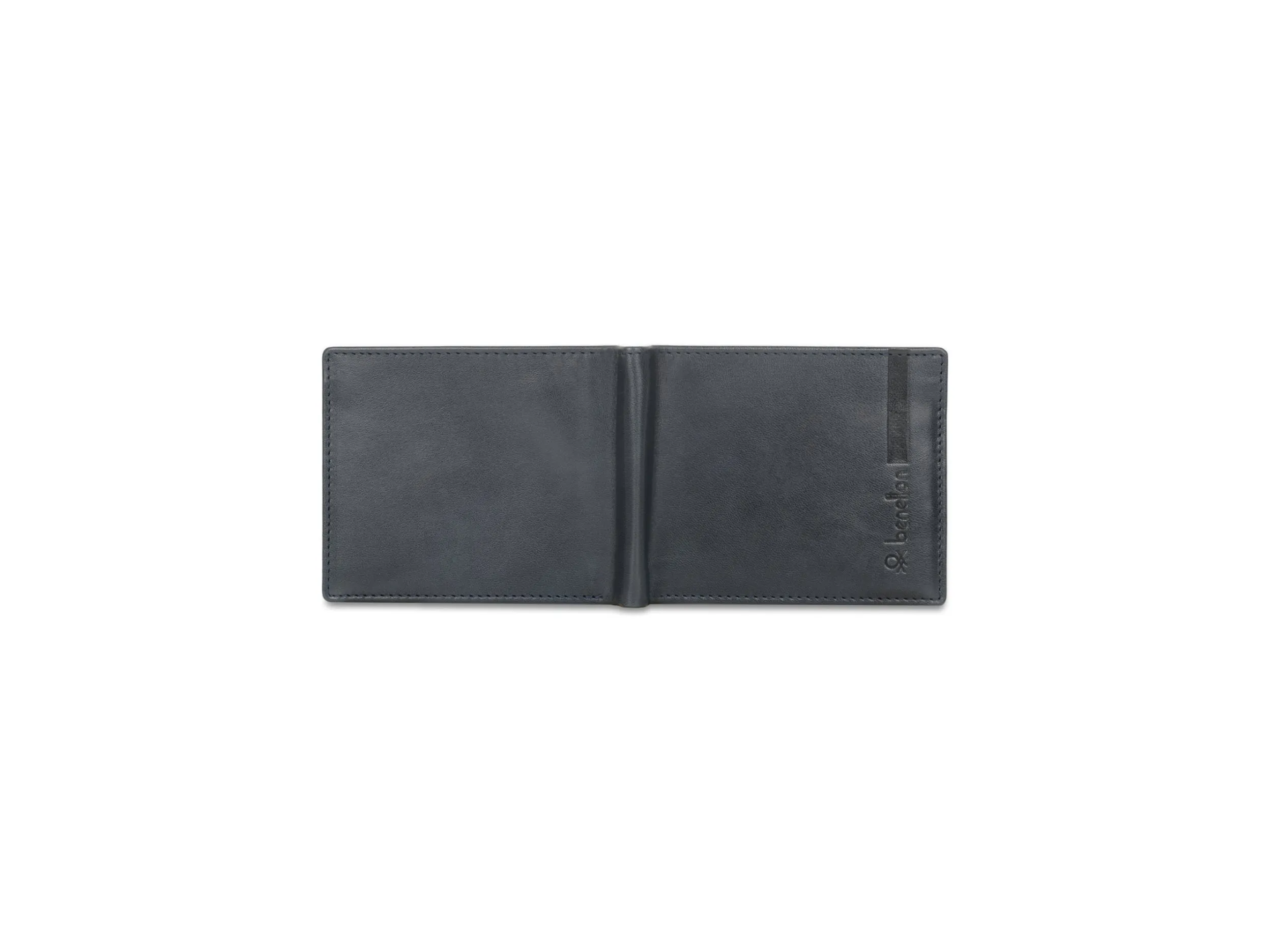 UCB REECE PASSCASE WALLET